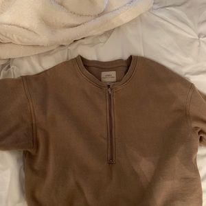 Brown long sleeve sweater